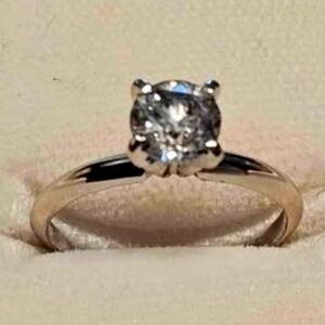 1.02 Carat White Gold Diamond Ring